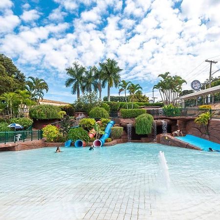 Diroma Fiori Incluso1 dia no Acqua Park, Splash e Slide - Com roupas de Cama Caldas Novas Exterior foto