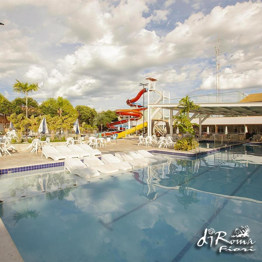 Diroma Fiori Incluso1 dia no Acqua Park, Splash e Slide - Com roupas de Cama Caldas Novas Exterior foto